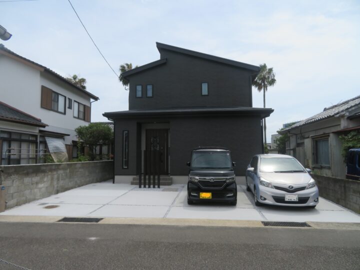 シンプルな新築外構　工期短縮も出来るＰＸ平板の施工です　〜宮崎市Ｏ様邸〜