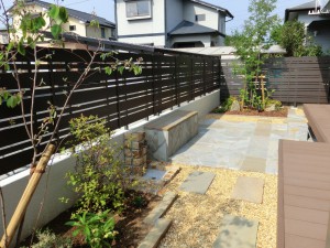 庭が出来てお手入れが楽しくなりました。