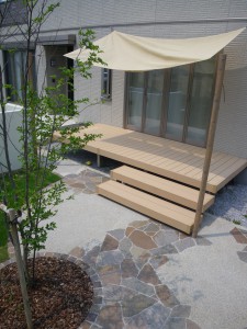 爽やかな寛ぎのお庭に変身