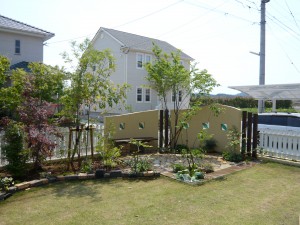 楽しくバーベーキューのできるお庭