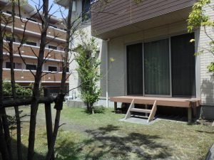 日除けのあるお庭