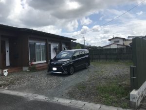 広い芝の新築外構