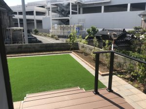 ウッドデッキから広がる空間