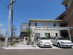 庭スペースがないけど、愛犬と楽しく暮らす新築外構