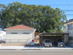 可愛いお庭や外観がお好みの、新築外構工事です