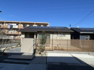 植栽豊かな新築外構