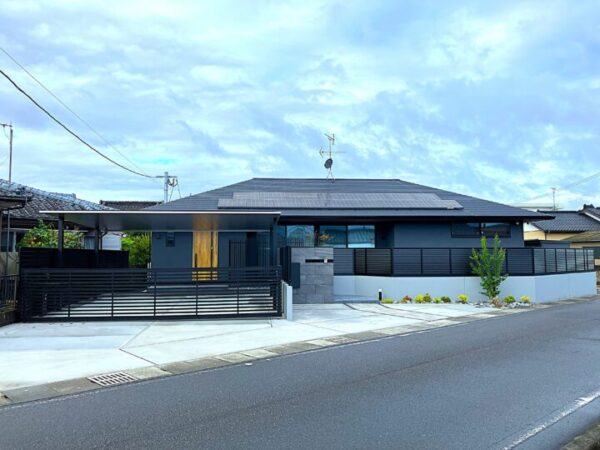 防犯も兼ねたセミクローズ外構　住友林業のご新築　～都城市W様邸～